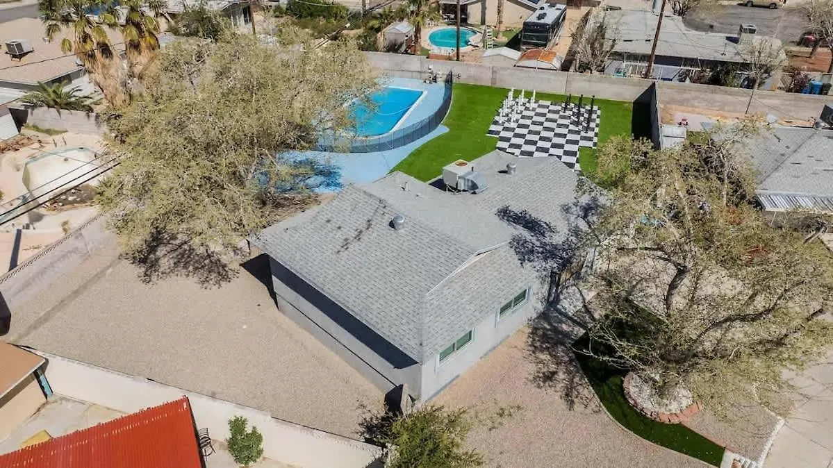 Exclusive Designer Home With Strip Views And Pool Las Vegas Villa