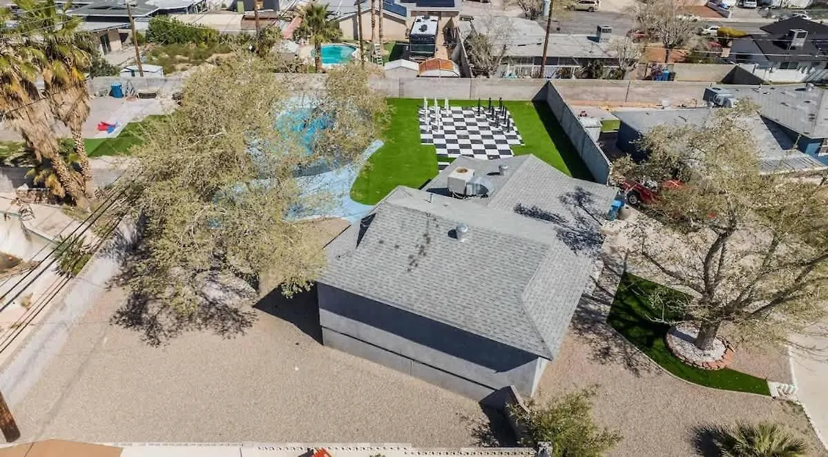 Villa Exclusive Designer Home With Strip Views And Pool Las Vegas