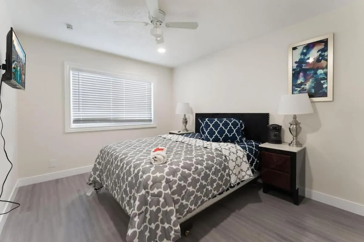 Exclusive Designer Home With Strip Views And Pool Las Vegas 0*,  United States