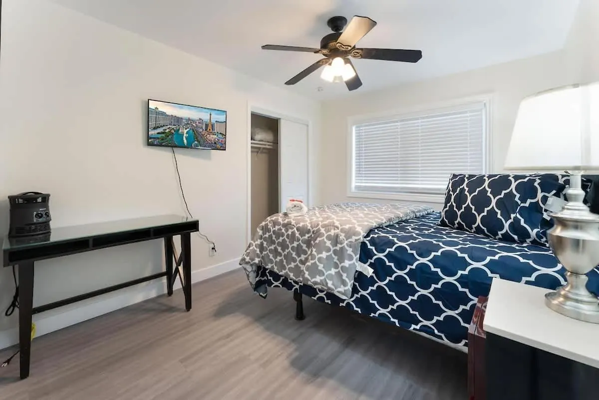 Exclusive Designer Home With Strip Views And Pool Las Vegas United States